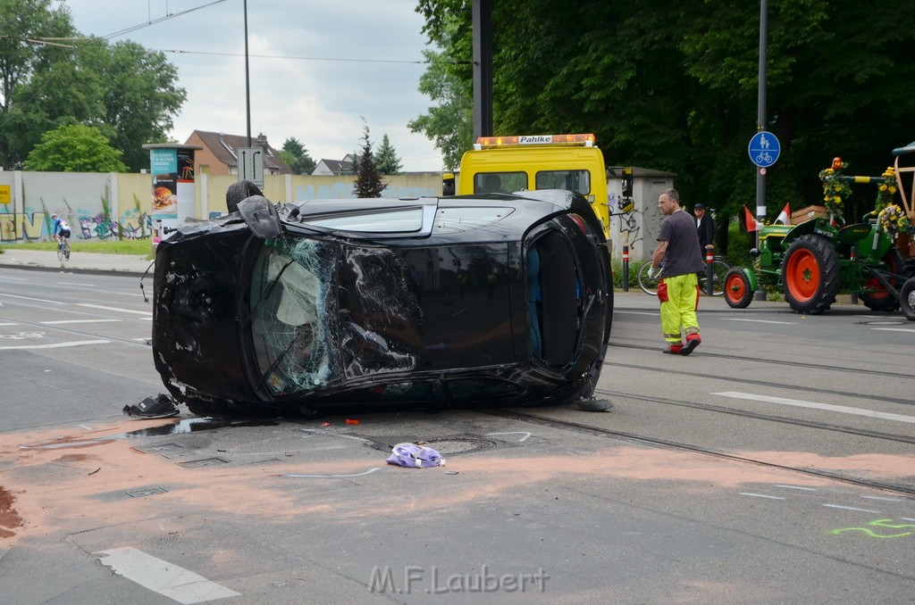 VU Pkw Planwagen Koeln Muelheim Berlinerstr Cottbuserstr P094.JPG - Miklos Laubert